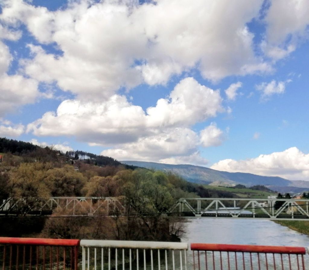 Ani sobota nebude bez oblakov